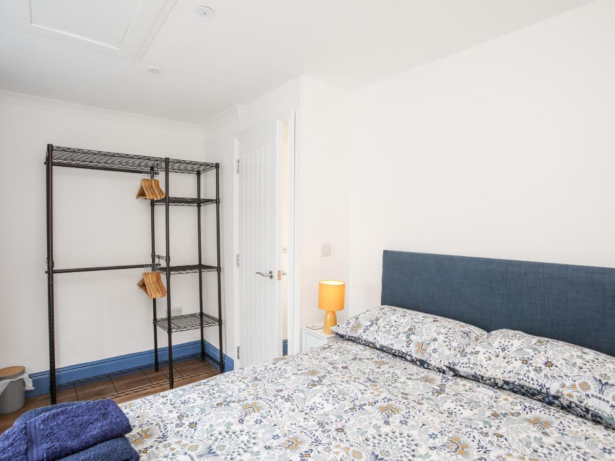 Апартаменты Ty Coets Coach House Карнарвон Экстерьер фото